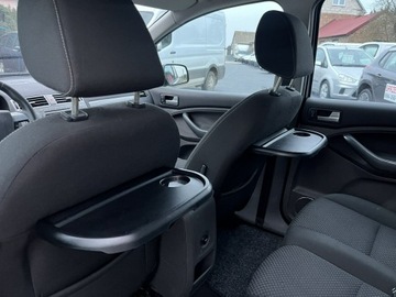 Ford C-MAX I 1.6 TDCi 109KM 2010 Ford C-Max Lift 1.6TDCi 2010r Climatronic, zdjęcie 17