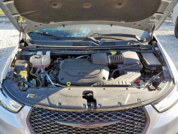 Chrysler Pacifica II 2021 Chrysler Pacifica Touring 2021 3.6l 3.6 Benzyna 287KM, zdjęcie 6