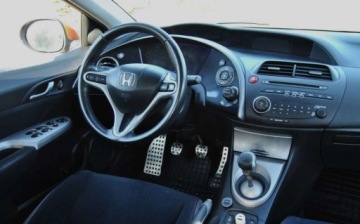 Honda Civic VIII Hatchback 5d 1.4 i 83KM 2008 Honda Civic GWARANCJA, 2008r, 1.4 BenzynaLPG, Niski przebieg, Nowe sprzegl, zdjęcie 10