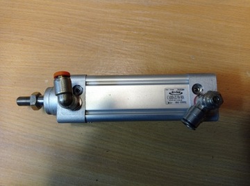 Siłownik pneumatyczny Air-com CADD-32-50-MA
