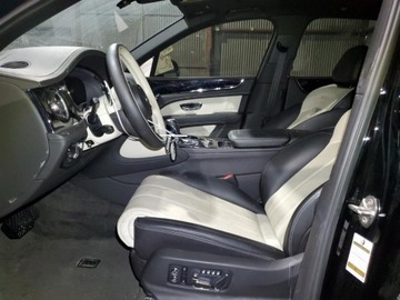 Bentley Bentayga 2021 Bentley Bentayga 2021 4.0l 4.0 Benzyna 542KM, zdjęcie 7