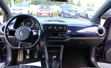 Volkswagen up! Hatchback 5d 1.0 MPI 75KM 2015 Volkswagen up Klimatyzacja, El. Szyby, Felgi Aluminiowe, Zadbany Benzyna, zdjęcie 4