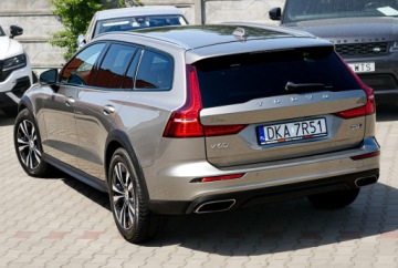 Volvo 2019 Volvo V60 CC AWD Pro Pamięć ACC skóra Komforty Blis Diody Keyles LKA Winter, zdjęcie 30