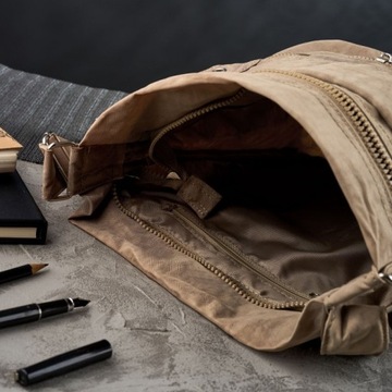 СУМКА ДЛЯ МОЛОДЫХ ЛЮДЕЙ, СВЕТЛО-КОРИЧНЕВАЯ СУМКА ДЛЯ ПОСЛАНИЙ