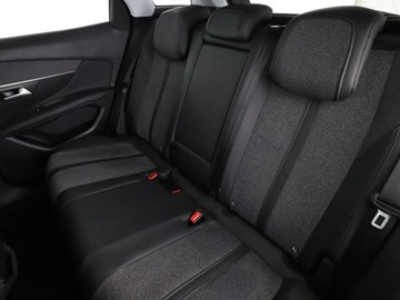 Peugeot 3008 II Crossover 1.2 PureTech 130KM 2019 Peugeot 3008 automat full LED panorama półskóra, zdjęcie 16