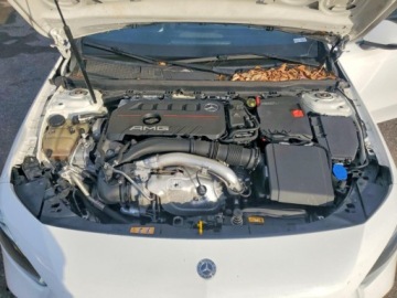 Mercedes Klasa A W177/V177 2020 Mercedes-Benz Klasa A 35 Amg, 2020r., 4x4, 2.0L 2.0 Benzyna 302KM, zdjęcie 10