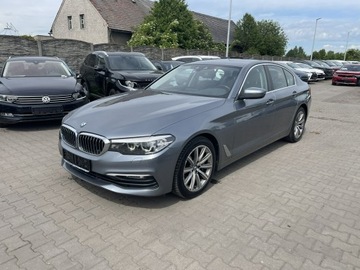BMW Seria 5 G30-G31 Limuzyna 530d 265KM 2018 BMW 530 D xDrive Navi Skóry 265KM