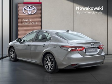Toyota Camry IX Sedan 2.5 Hybrid Dynamic Force 218KM 2022 Toyota Camry 2.5 Hybrid Prestige CVT 2.5 Hybrid Pr, zdjęcie 29