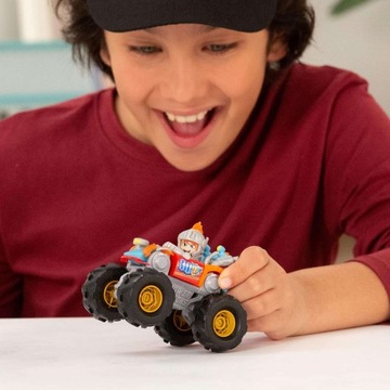 НАБОР T-RACERS POWER TRUCKS MEGA Striker 2IN1