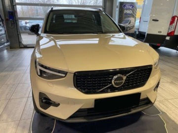Volvo XC40 2025 VOLVO XC40 B3 Plus Dark Suv 2.0 (177KM) 2025, zdjęcie 7