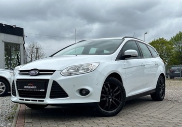 Ford Focus III Kombi 1.0 EcoBoost 125KM 2013 Ford Focus Ford Focus 1.0 EcoBoost 125KM alufe...