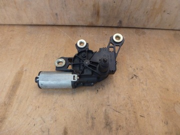 SILNICZEK WYCIERACZKI TYŁ SEAT LEON I 99-05 VALEO