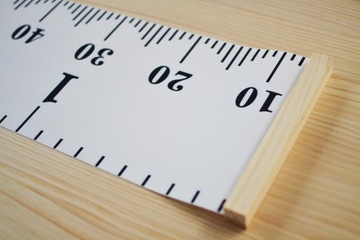 ИЗМЕРИТЕЛЬ ВЫСОТЫ ДЕТЕЙ, подвесной, 2 метра, на стену