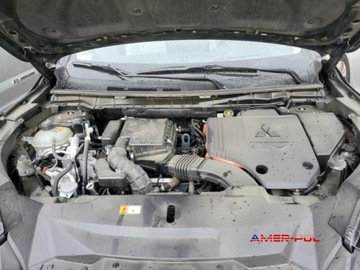 Mitsubishi Outlander III 2024 Mitsubishi Outlander 2024 r., 2,4 SEL PLUG IN HYBRID 2.4 Hybryda 248KM, zdjęcie 11