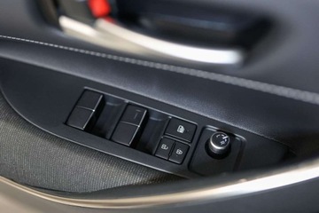 Toyota Corolla XII TS Kombi Facelifting 1.8 Hybrid 140KM 2023 Toyota Corolla 1.8 Hybrid Comfort 1.8 Hybryda 140KM, zdjęcie 9