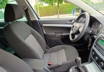 Skoda Octavia II Kombi 1.6 MPI 102KM 2009 Skoda Octavia Skoda Octavia 1.6 Combi Ambiente 1.6 Benzyna 102KM, zdjęcie 21