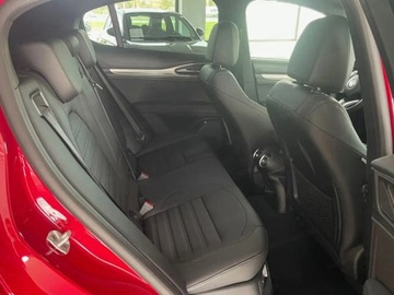 Alfa Romeo Stelvio SUV Facelifting 2023 2.2 JTDM 210KM 2025 ALFA ROMEO Stelvio JTDM Veloce Q4 Suv 2.2 (210KM) 2025, zdjęcie 12