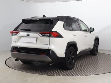 Toyota RAV4 IV MPV Facelifting 2.5 Hybrid 197KM 2018 Toyota RAV 4 2.5 Hybrid, Salon Polska, Serwis ASO, zdjęcie 4