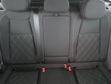 Skoda Karoq Crossover Facelifting 1.5 TSI ACT 150KM 2024 Skoda Karoq 1.5 TSI, Salon Polska, 1. Właściciel, zdjęcie 9