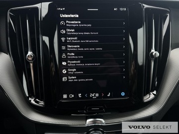 Volvo XC60 II 2025 Volvo XC 60 XC60 B5 B AWD Plus Black Edition aut,, zdjęcie 29