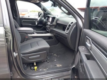 Dodge Ram V 2022 Dodge RAM BIG HORN 2022, od ubezpieczalni 5.7 Benzyna 395KM, zdjęcie 6