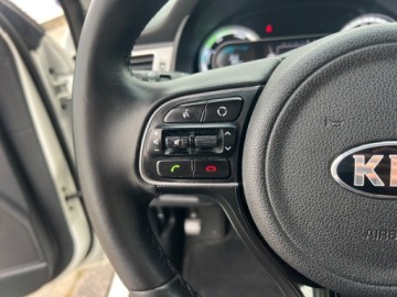 Kia Niro I Crossover 1.6 GDi Hybrid 141KM 2018 Kia Niro HYBRYDA AUTOMAT NAWIGACJA KLIMATYZACJA KAMERA COFANIA ASYSTENT PA, zdjęcie 19