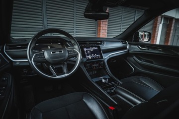 Jeep Grand Cherokee IV 2022 Jeep Grand Cherokee WL | 2022 | 3.6 benzyna + LPG | 25 500 km, zdjęcie 7