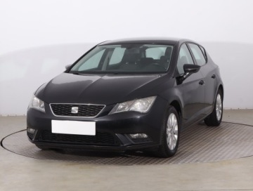 Seat Leon III Hatchback 1.6 TDI CR 105KM 2014 Seat Leon 1.6 TDI, Klima, Klimatronic,ALU, zdjęcie 1