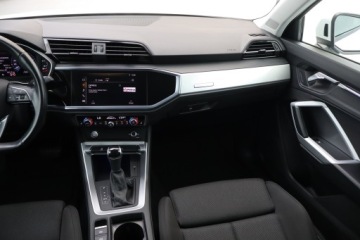 Audi Q3 II SUV 1.5 35 TFSI 150KM 2020 Audi Q3 35 TFSI, Salon Polska, Serwis ASO, zdjęcie 7