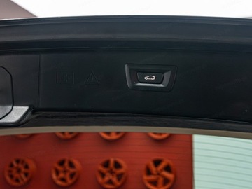 BMW Seria 5 F10-F11 Touring Facelifting 520d 190KM 2015 BMW Seria 5 520d xDrive Combi 2.0 190KM 2015, zdjęcie 24