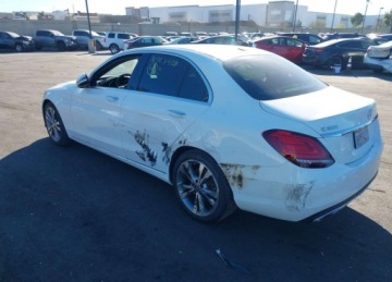 Mercedes Klasa C W205 Kabriolet Facelifting 2.0 300 258KM 2019 Mercedes-Benz Klasa C MERCEDES-BENZ C 300 2.0 Benzyna 259KM, zdjęcie 4