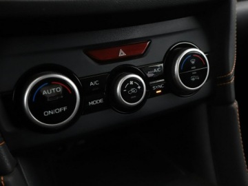 Subaru XV II 2018 Subaru XV automat 4x4 klima auto full LED grzane, zdjęcie 27