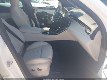 Maserati 2024 Maserati Grecale 2024r., 4x4, 2.0L 2.0 Benzyna 296KM, zdjęcie 8