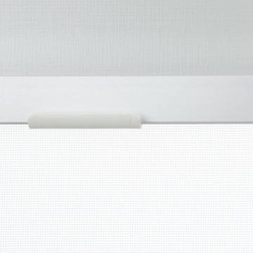 Ролеты на боковые окна, москитная сетка, 90х70см.