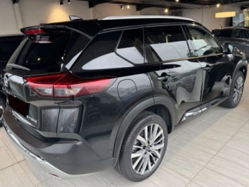 Nissan X-Trail IV 1.5 VC-T e-POWER 213KM 2025 Od ręki - Tekna e-POWER 4WD 1.5 213KM / Pakiet Premium, zdjęcie 3