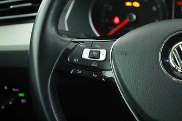 Volkswagen Passat B8 Limousine 1.8 TSI BlueMotion Technology 180KM 2017 VW Passat 1.8 TSI, Salon Polska, VAT 23%, Navi, zdjęcie 13