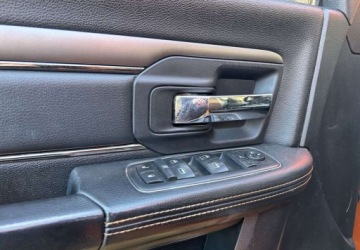 Dodge Ram IV 5.7 V8 390KM 2017 Dodge RAM Dodge RAM 5.7 Benzyna 390KM, zdjęcie 17