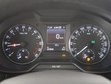 Skoda Octavia III Kombi 2.0 TDI 150KM 2016 Skoda Octavia 2.0 TDI, Salon Polska, Serwis ASO, zdjęcie 10