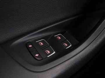 Audi A6 C7 Avant Facelifting 2.0 TDI ultra 190KM 2017 Audi A6 Avant S-tronic skóra navi tempomat navi, zdjęcie 35