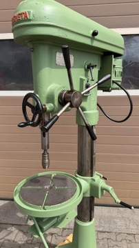 Wiertarka - frezarka uniwersalna kolumnowa Gosmeta 30 mm