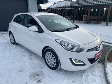 Hyundai i30 II Hatchback 3d 1.4 100KM 2013 Hyundai i30 2013r 1.4 Benzyna 99KM Bogata wersja, zdjęcie 1