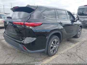 Toyota Highlander III 2022 Toyota Highlander Toyota Highlander XLE 3.5 Benzyna 295KM, zdjęcie 5