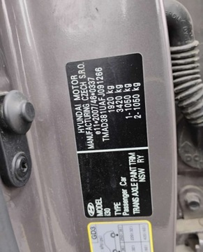 Hyundai i30 II 2015 Hyundai i30 2015r. 1.6 CRDI. Uszkodzony tyl i lekko lewy przod. Jezdzi., zdjęcie 22