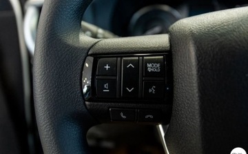 Toyota Hilux VIII Pojedyncza kabina Facelifting 2.4 D-4D 150KM 2024 Toyota Hilux Toyota Hilux 2.4 D-4D Double Cab DLX 4x4 2.4 Diesel 150KM, zdjęcie 28