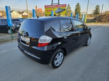 Honda Jazz III 1.2 i-VTEC 90KM 2009 Honda Jazz Opłacona Zdrowa Zadbana Serwisowana Po, zdjęcie 3