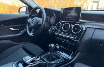 Mercedes Klasa C W205 Limuzyna 200 BlueTEC 136KM 2016 Mercedes-Benz Klasa C Avangarde Multi Led Navi Klimatronik Zarejestrowany, zdjęcie 7