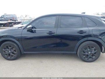 Honda HR-V III 2023 Honda HR-V 2023r., AWD Sport, od ubezpieczalni 2.0 Benzyna 158KM, zdjęcie 3