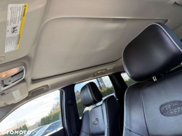 Jeep Grand Cherokee IV Terenowy 3.0 V6 CRD 241KM 2012 Jeep Grand Cherokee Jeep Grand Cherokee 3.0I CRD Overland 3.0 Diesel 241KM, zdjęcie 11