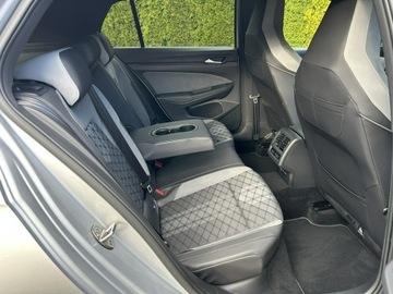 Volkswagen Golf VIII Variant 1.5 eTSI 150KM 2021 Volkswagen Golf 1.5 TSi DSG R-Line, zdjęcie 7