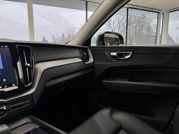 Volvo XC60 II 2022 Volvo XC 60 B5 AWD Plus Dark / 1 właściciel / Salo, zdjęcie 25